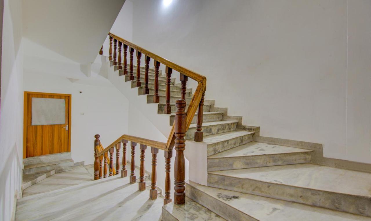Itsy Hotels Satya Shree Katra  Esterno foto